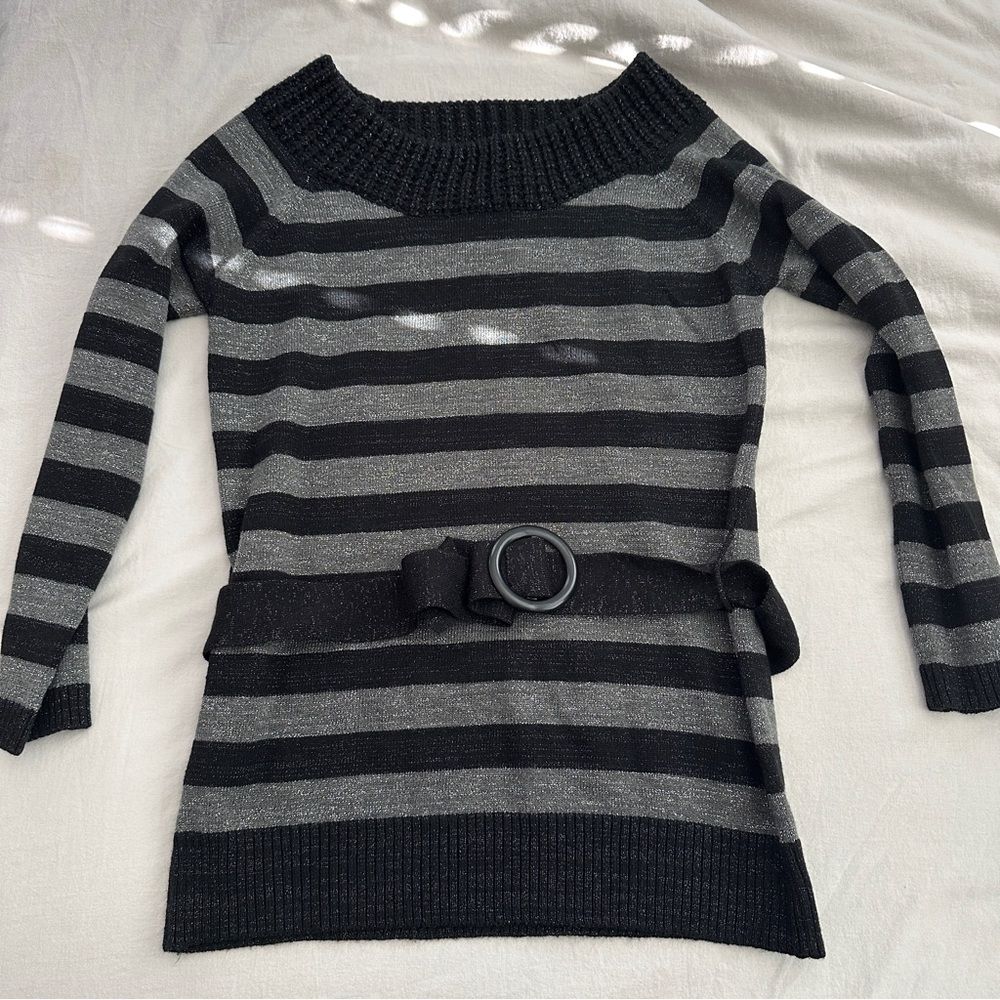 New Directions Black and Gray Off-the-Shoulder Sweater